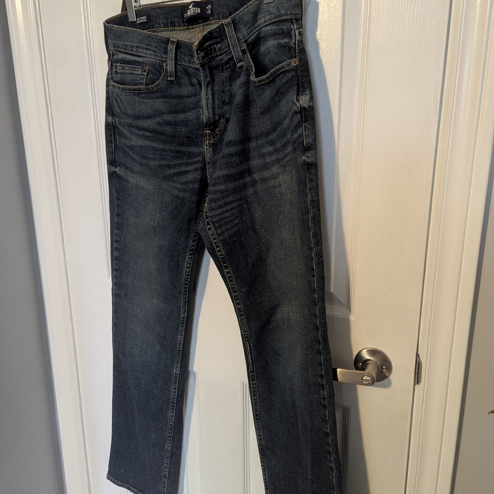 Hollister Blue Straight Jeans Classic Style